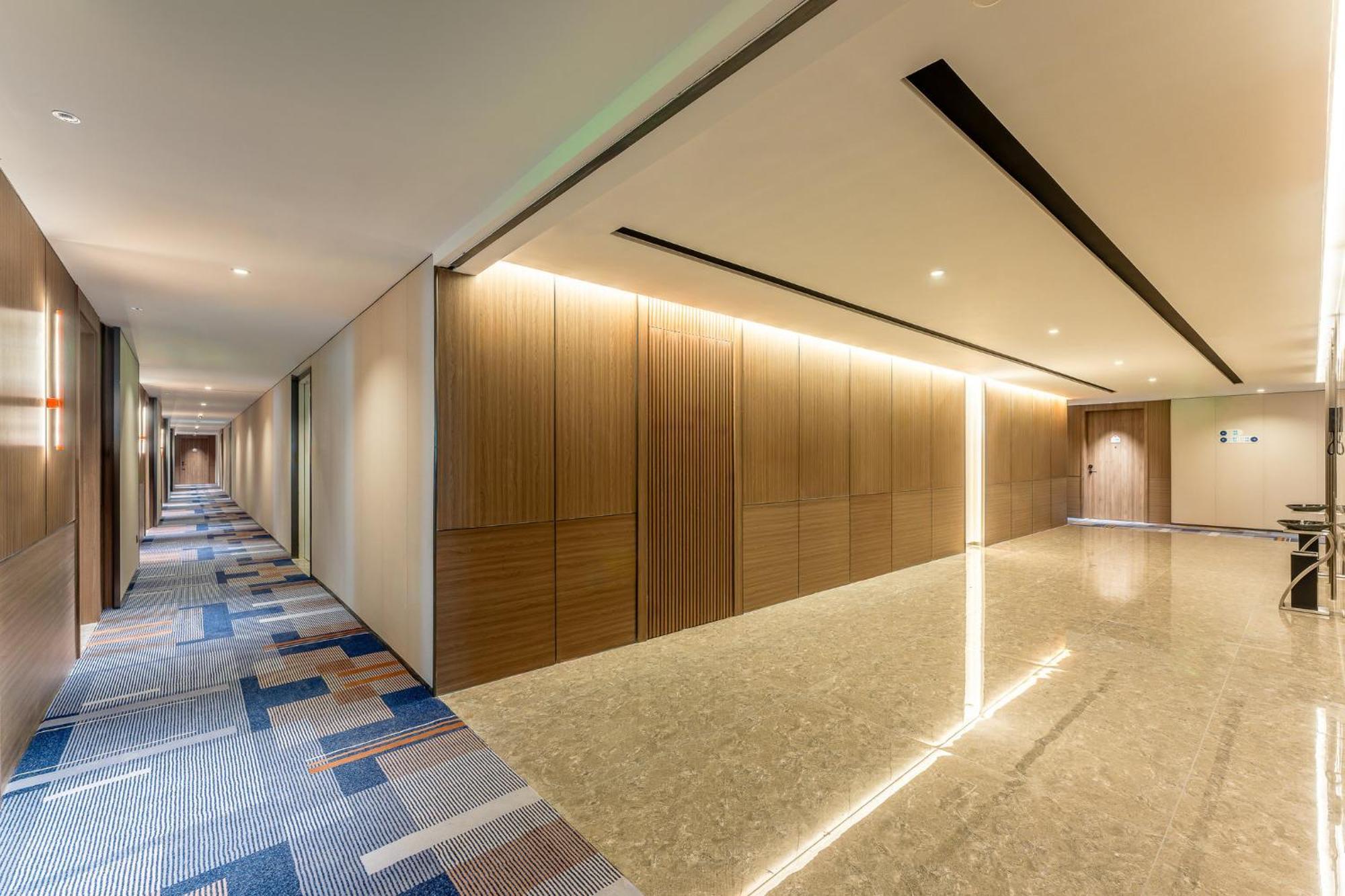 Holiday Inn Express Taizhou City Center By Ihg Exterior foto